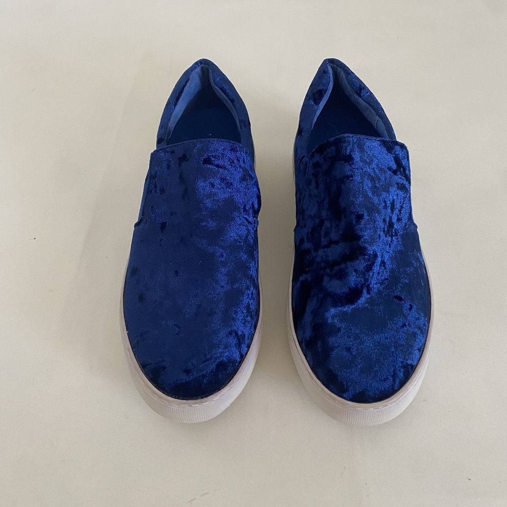 J Slides Acer Blue Crushed Velvet Slide On Sz 8 Womens Sneakers Artsy Softgirl